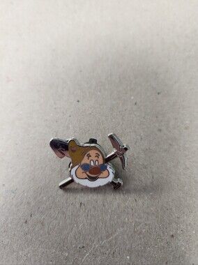 Disney Snow White Doc Pin